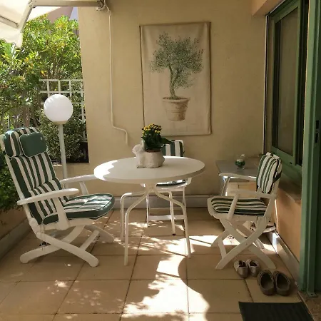 Cosy A Sur Villefranche-sur-Mer